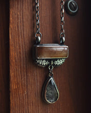 Load image into Gallery viewer, Oak Rutile Quartz Necklace