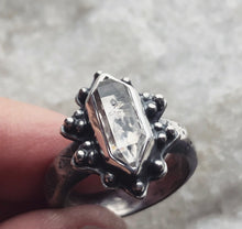 Load image into Gallery viewer, Quartz North Star Ring ~ Size 8-8.25