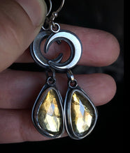 Load image into Gallery viewer, Solar Luna Earrings