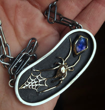 Load image into Gallery viewer, Tourmaline &amp; Gold Spider Necklace