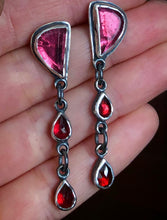 Load image into Gallery viewer, Severed Heart Earrings