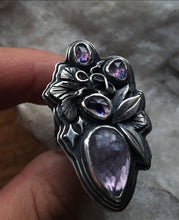 Load image into Gallery viewer, Orchid &amp; Sapphire Serpent Ring~ size 7