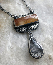 Load image into Gallery viewer, Oak Rutile Quartz Necklace