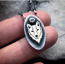 Load image into Gallery viewer, Diamond Wolf pendant
