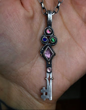 Load image into Gallery viewer, Serpent's Crown Key~