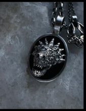 Load image into Gallery viewer, Dragon Head Pendant