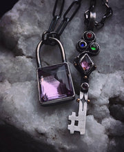 Load image into Gallery viewer, Serpent's Crown Key~