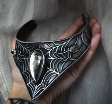 Load image into Gallery viewer, Ether~ Neck cuff