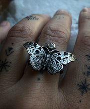Load image into Gallery viewer, Aglais Urticae ~ Diamond and Silver~ Size 6.5