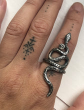Load image into Gallery viewer, Diamond Serpent Ring ~Sz 5.75-6