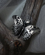 Load image into Gallery viewer, Rice Paper Butterfly Ring ~ Size 6.75