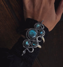 Load image into Gallery viewer, Labradorite Serpent Cuff ~ Size Medium