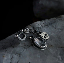 Load image into Gallery viewer, Skull &amp; Diamond Earring Set