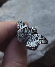 Load image into Gallery viewer, Aglais Urticae ~ Diamond and Silver~ Size 6.5