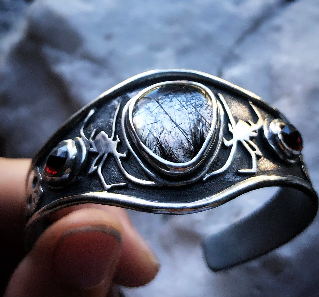 Black Widow Cuff~ size small